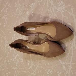 EUC BCBGeneration Tan Suede D'Orsay Wedge Heels Size: 9.5